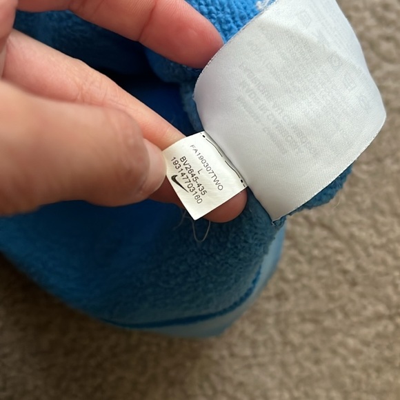 “Nike: Zip up Jacket size large” - Picture 7 of 10